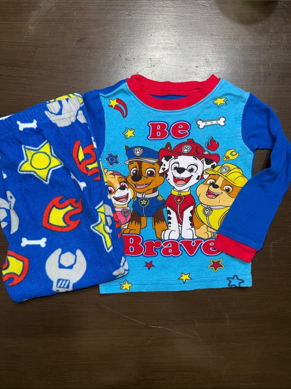 Nickelodeon Blue & Red Paw Patrol 'Be Brave' Sleep Set